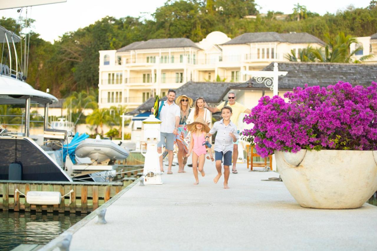 Port Ferdinand Marina & Luxury Residences セントピーター エクステリア 写真